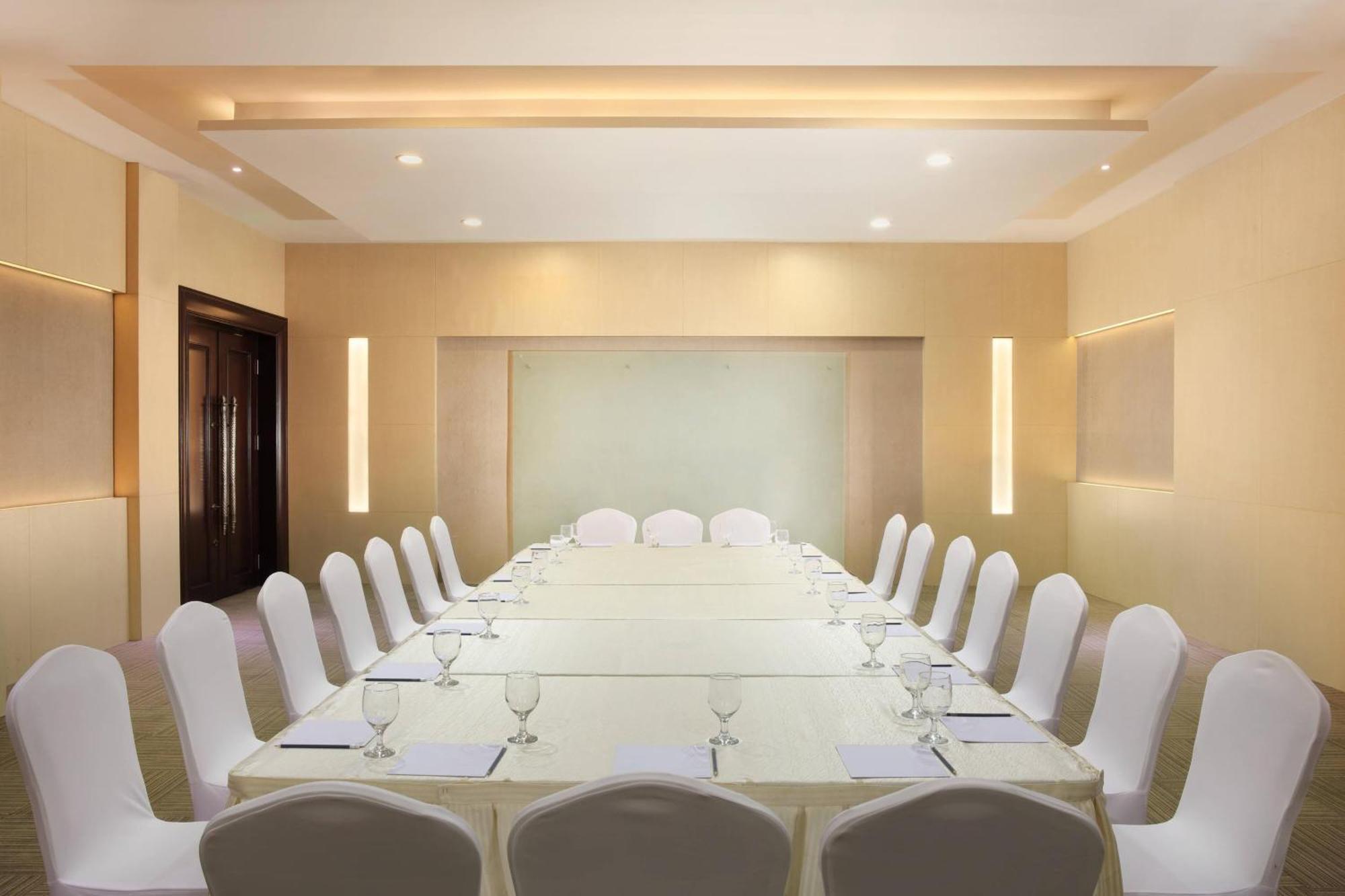 Four Points By Sheraton Medan Exteriér fotografie