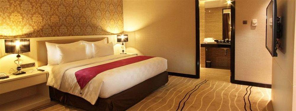 Four Points By Sheraton Medan Exteriér fotografie