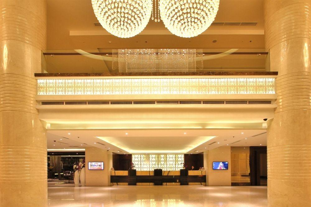 Four Points By Sheraton Medan Exteriér fotografie